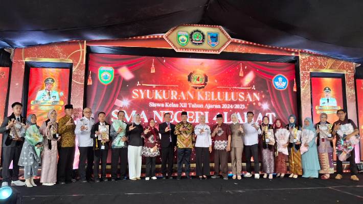 Sma Negeri 4 Lahat Rayakan Kelulusan Angkatan Ke 23 Dengan Syukuran Penuh Makna
