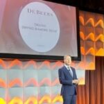 De Beers Ungkap Koleksi ‘Ombré Desert Diamonds’ dan Inisiatif Berlian Bermerek ‘Origin’ di JCK Las Vegas 2025
