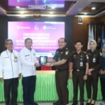 BNN RI Beri Penghargaan kepada Kajati Kepri atas Komitmen Tegas dalam Pemberantasan Narkoba