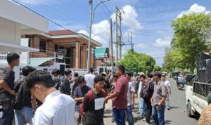 Mahasiswa Desak Kejari Usut Dugaan Korupsi Pemotongan 18 Persen ADD Tahun 2023 & Periksa Kades se-Kota Padangsidimpuan