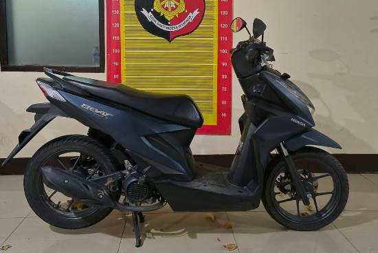 Sepeda Motor Curian