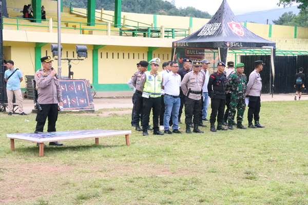 208 Personel Gabungan Kawal Ketat Konser Vierratale Dan The Jansen