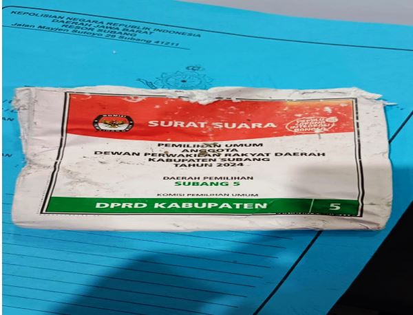 Berkas Surat Suara Yang Dicuri