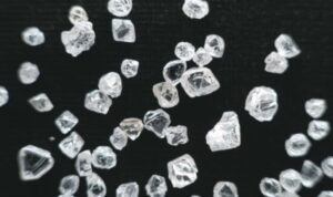 Dua Raksasa Berlian Angola Gabung Dewan Berlian Alam Dunia, De Beers Tambah Investasi Promosikan Berlian Alami Global
