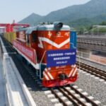 China Luncurkan Terminal Kereta Api Otonom Pertama dengan Sistem Hybrid untuk Efisiensi Logistik