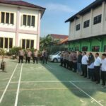 Kebersamaan TNI Polri dan ASN : Apel Pagi Gabungan Polsek Babelan dan Lurah Kebalen