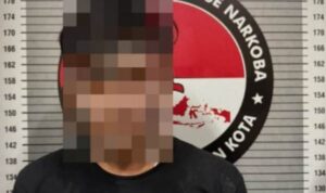 Polres Cirebon Kota Bekuk Pengedar Obat Keras Tanpa Izin, Ratusan Butir Diamankan di Pinggir Jalan