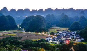 Forum Internasional Bahas Biodiversitas Pegunungan, “Model Guizhou” Jadi Sorotan Dunia