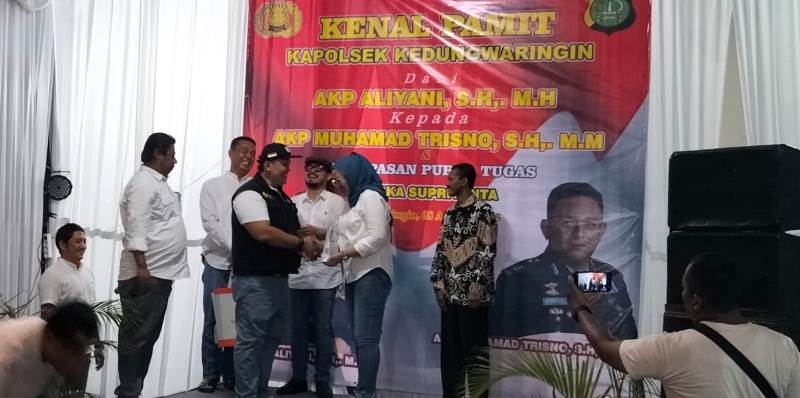 Acara Kenal Pamit