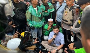 Anggota DPRD Sumut PAN M. Faisal Terjun Langsung Temui Massa Ojol Terkait Insiden Rantis Brimob di Jakarta