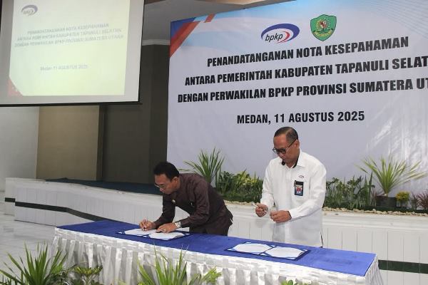 Bupati Tapanuli Selatan H. Gus Irawan Pasaribu