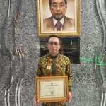 Bupati Tapsel Gus Irawan Pasaribu Terima Sertifikat Eliminasi Filariasis dari Kemenkes RI