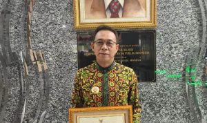 Bupati Tapsel Gus Irawan Pasaribu Terima Sertifikat Eliminasi Filariasis dari Kemenkes RI