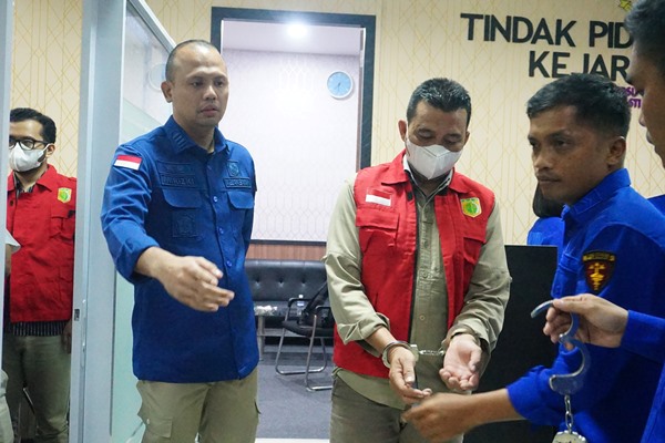 Empat Tersangka Skandal Korupsi Pnbp Jasa Kepelabuhanan