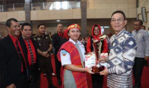 Gus Irawan Pasaribu Hadiri Final Lomba Cerdas Cermat dan Paduan Suara SMA se-Tapanuli Selatan