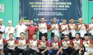 Bupati Mandailing Natal Resmi Buka Turnamen Bulutangkis Bupati Cup 2025, Hadirkan Peserta Lintas Provinsi