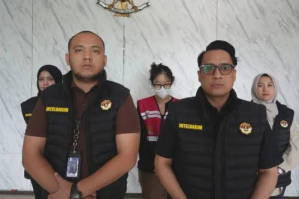 Imigrasi Yogyakarta Deportasi Wn Korea Selatan Terkait Dugaan Investasi Fiktif