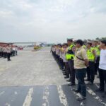 Kapolsek Cikarang Barat Pimpin Ratusan Personel Gabungan Amankan Aksi Buruh di PT Yamaha Music Manufacturing Asia