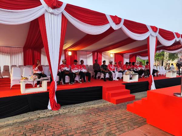 Kapolsek Cikarang Pusat Pimpin Pengamanan Fun Bike Hut Ri Ke 80 Dan Hut Kabupaten Bekasi Ke 75