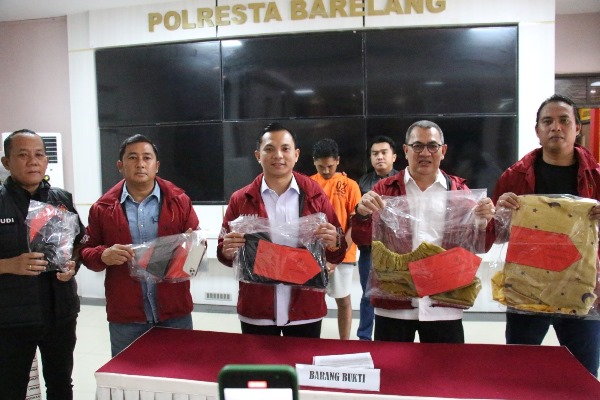 Kasus Pemerkosaan Disertai Pencurian Terungkap Polresta Barelang Amankan Pelaku