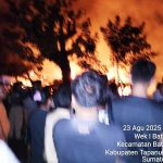 Kebakaran Hebat Gegerkan Batangtoru, Dua Rumah Semi Permanen Hangus Terbakar