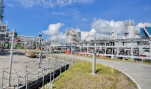 Bahlil Lahadalia Tegaskan LNG Prioritas Nasional, Ekspor Gas Tetap Hormati Kontrak KKKS