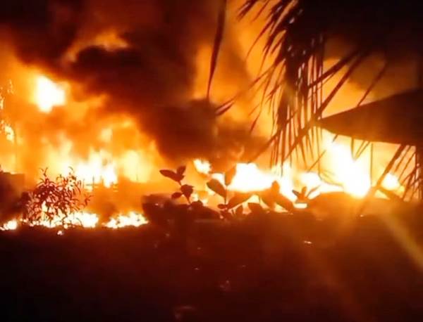 Kilang Minyak Ilegal Di Muba Terbakar Diduga Tewaskan Korban