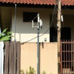 Proyek Pemasangan Tiang Internet di Gang Citra Cikampek Utara Ganggu Ketertiban Umum dan Resahkan Warga