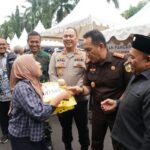 Polres Metro Bekasi Gelar Gerakan Pangan Murah Bersama Bulog, Ringankan Beban Warga Dan Dukung UMKM Lokal