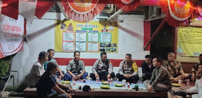 Polsek Cikarang Pusat Gelar Ngopi Kamtibmas Di Sukamahi Bahas Antisipasi Tawuran Dan Curanmor
