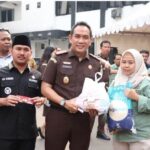 Sambut HUT RI ke-80 dan Harlah Kejaksaan RI, Kejari Kabupaten Bekasi Gelar Pasar Murah dan Bazar UMKM