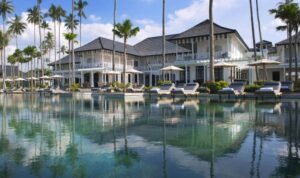 Tak Hanya Bali, Ini Deretan Destinasi Populer dengan Resort Mewah di Indonesia
