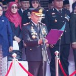 Upacara HUT RI Ke-80, Kapolres Metro Bekasi Mendapat Kehormatan Membacakan Baca Teks Pembukaan UUD 1945