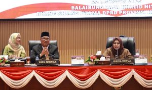 Ranperda APBD Perubahan Kepri 2025 Disetujui Seluruh Fraksi DPRD
