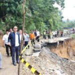 Akses Utama Tabagsel Terancam Putus, Bupati Tapsel Minta Perbaikan Jalan Nasional
