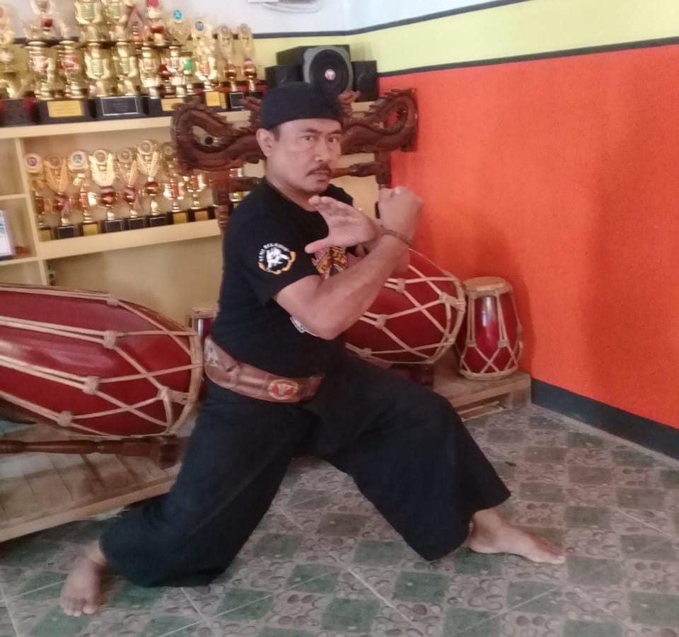 Ketua Gajah Putih Ruyung Kawung Yopi Hernawan