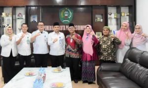 Wali Kota Padangsidimpuan Sambut Silaturahmi Yayasan Keluarga Besar H. Muhammad Soman Daulay