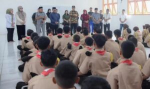 Wali Kota Letnan Dalimunthe Dampingi Marwan Dasopang Tinjau Pendidikan Inklusif di Padangsidimpuan