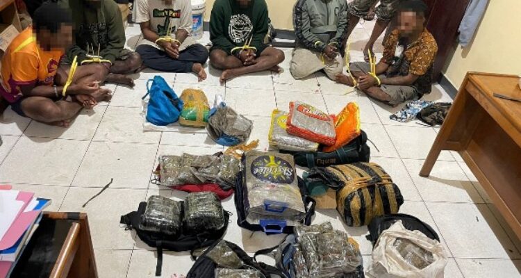 Ditpolairud Polda Papua Gagalkan Penyelundupan Ganja dari Papua Nugini ke Jayapura