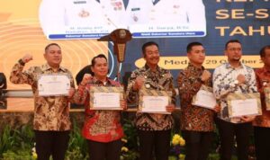 Pemkab Madina Terima DBH Tahap III dari Pemprov Sumut Sebesar Rp21 Miliar Pemkab Madina Terima DBH Tahap III dari Pemprov Sumut Sebesar Rp21 Miliar