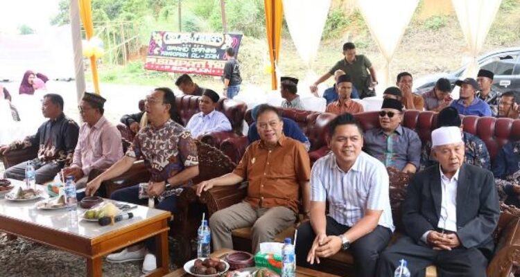 Bupati Tapsel Gus Irawan Dorong Kemandirian Ekonomi Daerah Berbasis Pemberdayaan Masyarakat