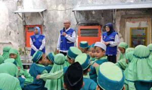 Dukung Peningkatan Kualitas Pendidikan, TPS Serahkan Bantuan Komputer dan Printer kepada Yayasan Insan Mulia Cerdas