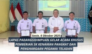 Lapas Padangsidimpuan Gelar Acara Kenaikan Pangkat dan Penghargaan Pegawai Teladan
