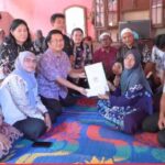 Bupati Tapteng Tepati Janji, Beri Bantuan Rumah untuk Keluarga Korban Isu Begu Ganjang