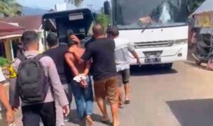 Geram! Warga Tangkap Pemuda yang Nekat Lakukan Pelecehan di Jalan Ujung Gurap