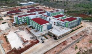 Kemenkes Genjot Layanan Kesehatan Daerah Terpencil, 15 RS Baru Lengkap dengan Dokter Spesialis Kemenkes Genjot Layanan Kesehatan Daerah Terpencil, 15 RS Baru Lengkap dengan Dokter Spesialis