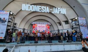 IKM Bawa Cita Rasa Minang ke Tokyo, “Marandang Dunia” Torehkan Rekor MURI