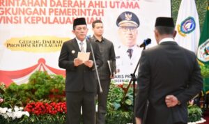 Gubernur Kepri Lantik Adi Prihantara Sebagai Pejabat Fungsional dan Plh Sekdaprov