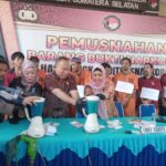 23 Tersangka Dibekuk, Polda Sumsel Musnahkan Ribuan Pil Ekstasi dan Sabu Bernilai Miliaran