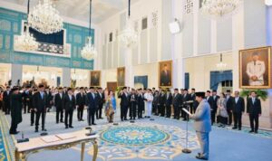 Presiden Prabowo Lantik 10 Duta Besar dan 1 Wakil Dubes RI di Istana Negara